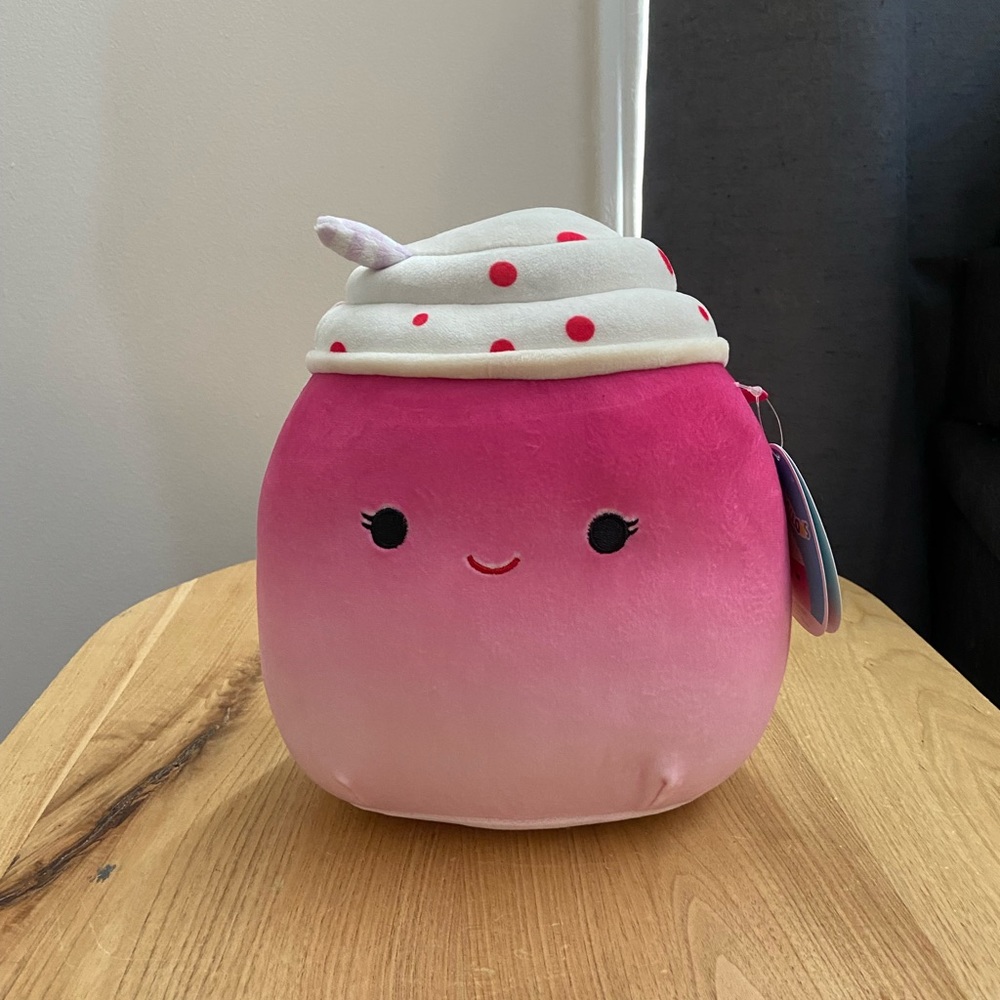 Cinnamon Squishmallow
